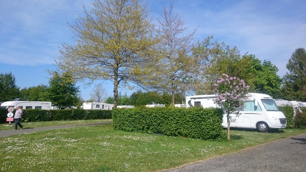 Camping De La Miniere Forges-les-Eaux Exterior photo